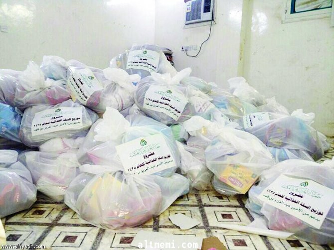عبدالعزيز بن فهد يتكفل بترميم مساجد ويدعم خيريات